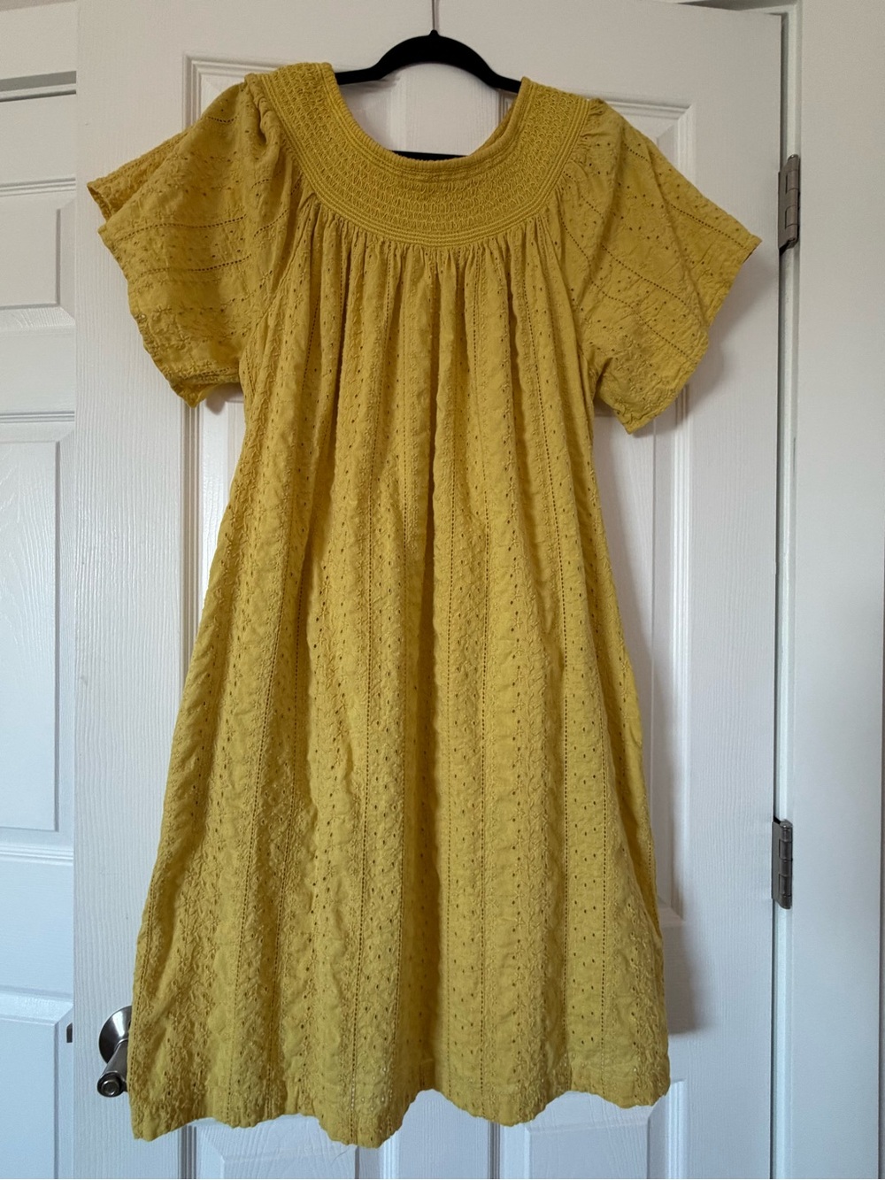 Old Navy Mustard Yellow Eyelet Smocked Shift Dress Size XL Tall